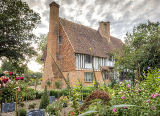 Картинка города -+здания +дома простор