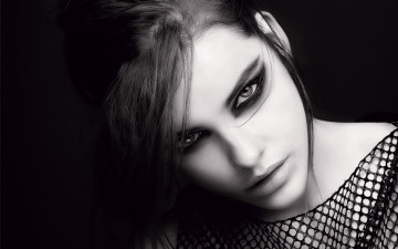 Картинка девушки barbara+palvin монохром