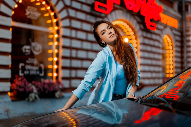 Обои картинки фото автомобили, -авто с девушками, транспортное, средство, женщины, с, автомобилями, павел, eрмаков, город, модель, длинные, волосы