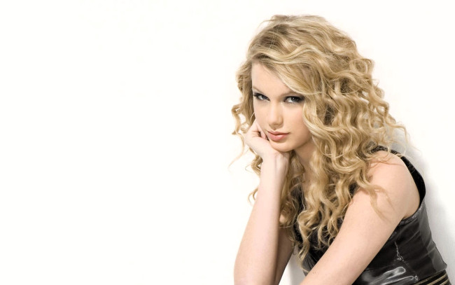 Обои картинки фото девушки, taylor swift, певица, блондинка, взгляд, платье