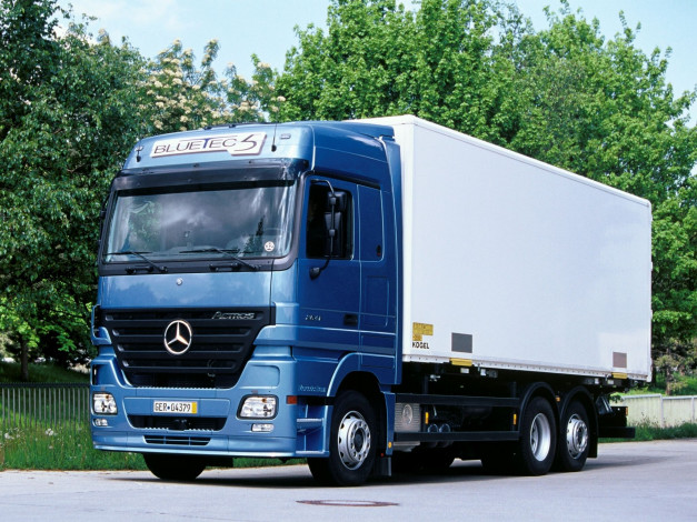 Обои картинки фото автомобили, mercedes, trucks