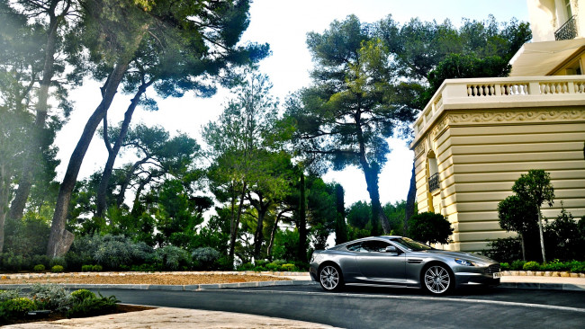 Обои картинки фото aston, martin, dbs, автомобили, скорость, мощь, стиль, автомобиль