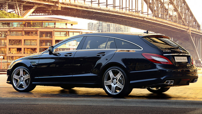 Обои картинки фото mercedes, cls, автомобили, benz, мощь, скорость, стиль, автомобиль