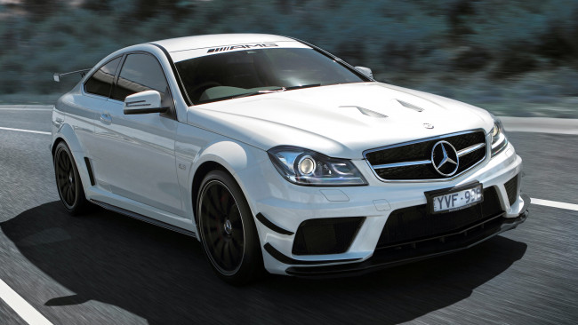 Обои картинки фото mercedes, coupe, автомобили, benz, скорость, мощь, стиль, автомобиль