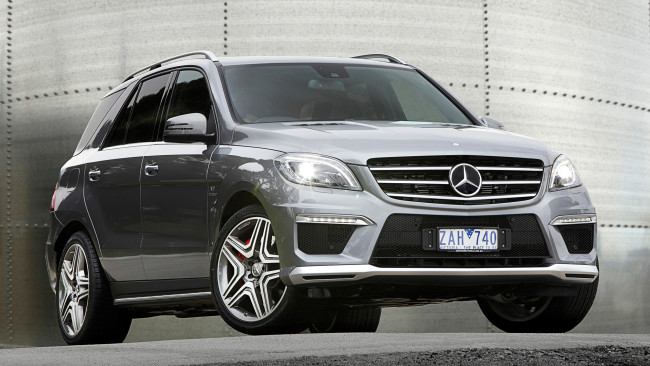 Обои картинки фото mercedes, ml, автомобили, benz, горы, равнина, рассвет