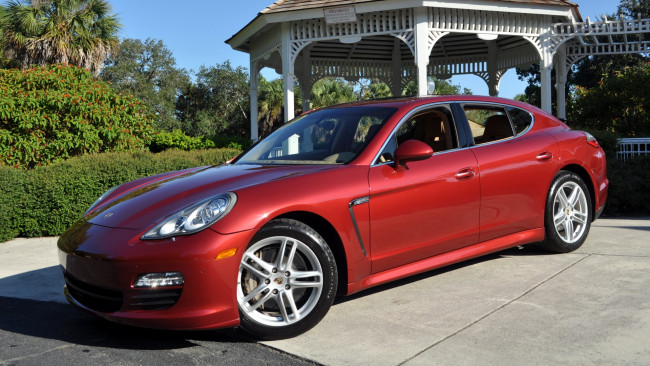 Обои картинки фото porsche, panamera, автомобили, автомобиль, стиль, мощь, скорость