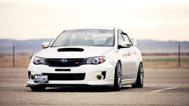 Обои картинки фото subaru, impreza, автомобили, автомобиль, стиль, мощь, скорость