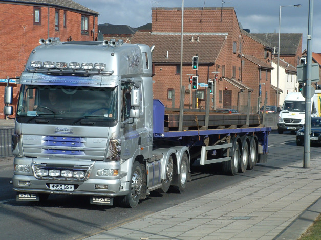 Обои картинки фото daf, автомобили, trucks, nv, седельные, тягачи, шасси, автобусы, нидерланды