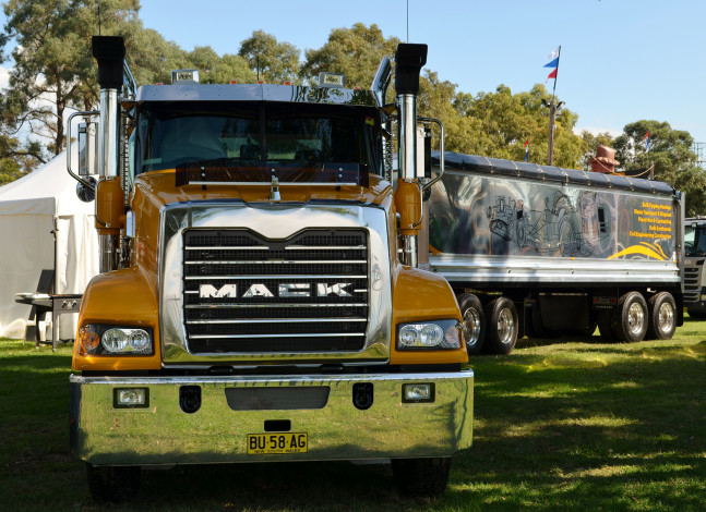 Обои картинки фото mack, автомобили, trucks, inc, тяжелые, грузовики, сша