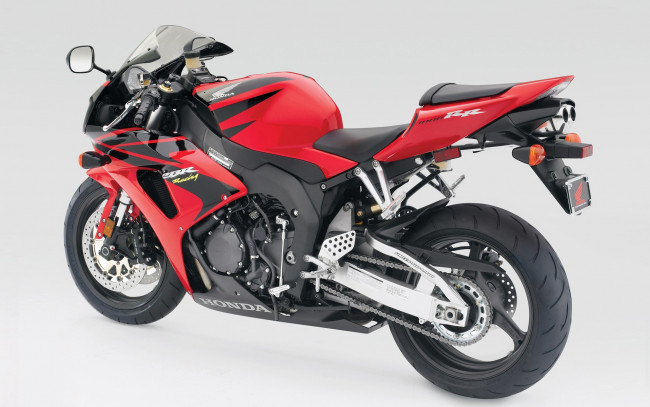 Обои картинки фото мотоциклы, honda, cbr1000rr, 2006