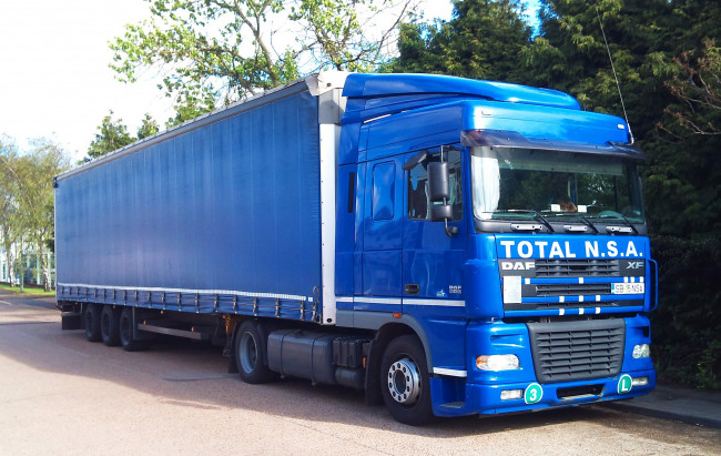 Обои картинки фото daf, автомобили, trucks, nv, седельные, тягачи, шасси, автобусы, нидерланды