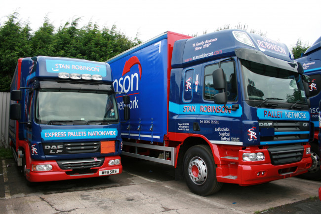 Обои картинки фото daf, автомобили, trucks, nv, седельные, тягачи, шасси, автобусы, нидерланды