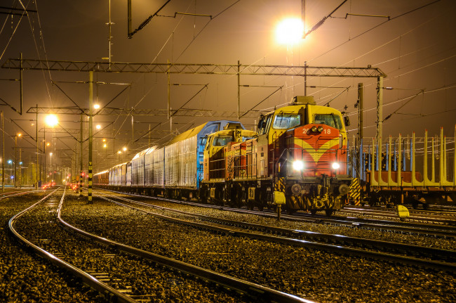 Обои картинки фото техника, поезда, железная, дорога, локомотив, состав