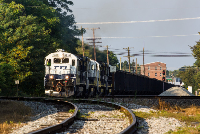 Обои картинки фото техника, поезда, дорога, рельсы, железная, состав, локомотив