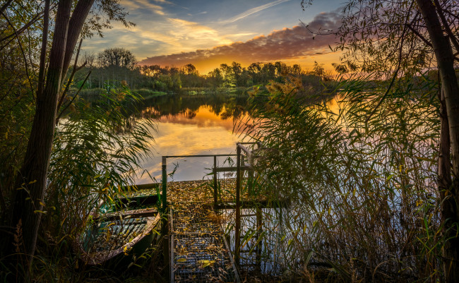 Обои картинки фото корабли, лодки,  шлюпки, лес, река