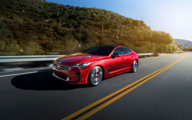 Обои картинки фото 2018 kia stinger, автомобили, kia, седан, stinger, шоссе, 2018, красный