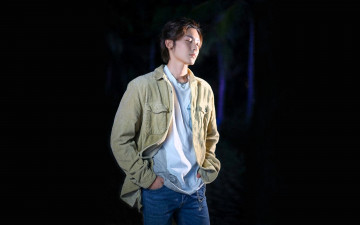 Картинка мужчины hou+ming+hao актер куртка