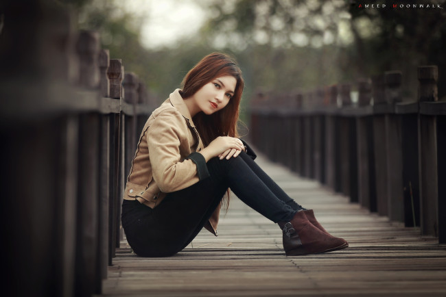 Обои картинки фото красивая девушка, девушки, - брюнетки,  шатенки, девушка, женщина, шатенка, темноволосая, сексуальная, модель, звезда, позирует, разная, обувь, верхняя, стильная, одежда, нижнее, эротическое, бельё, трусы, лифчик, колготки, чулки, аксессуары, макияж, и, множество, элементов, на, фотографии