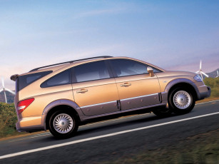 Картинка ssang yong stavic автомобили