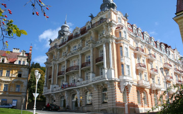 Картинка города здания дома