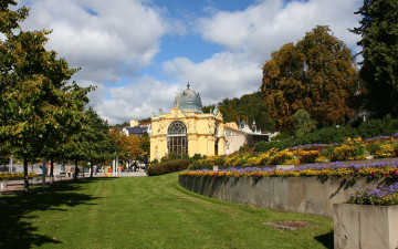 Картинка города здания дома
