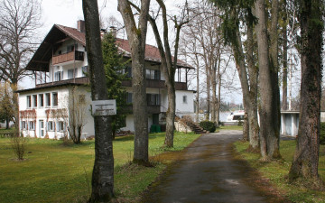 Картинка города здания дома