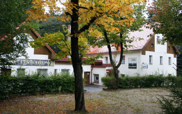 Картинка города здания дома