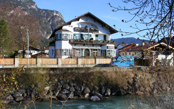 Картинка города здания дома