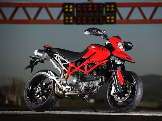 Обои картинки фото мотоциклы, ducati