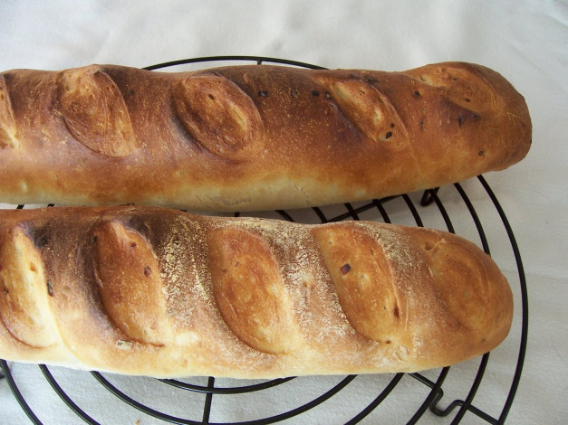 Обои картинки фото еда, хлеб, выпечка, батоны