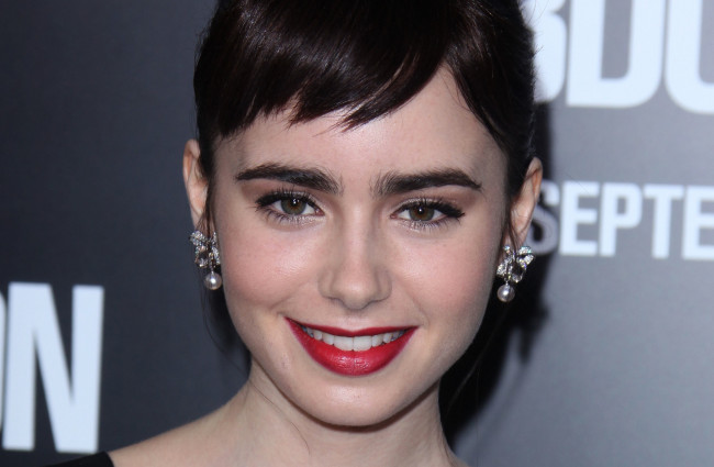 Обои картинки фото Lily Collins, девушки, милая
