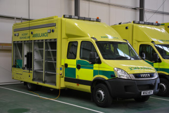 Картинка автомобили скорая+помощь помощь медицинская спецтехника