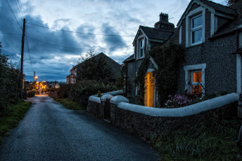 Картинка newborough+уэльс+великобритания города -+улицы +площади +набережные уэльс великобритания сумерки улица дома