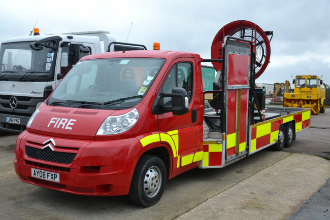 Обои картинки фото автомобили, пожарные машины, автомобиль, пожарный, спецтехника