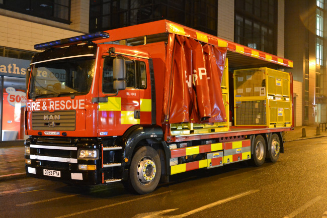 Обои картинки фото автомобили, пожарные машины, автомобиль, пожарный, спецтехника