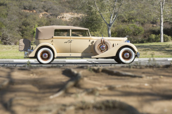 Картинка автомобили классика 1107-743 1934г sedan convertible twelve packard