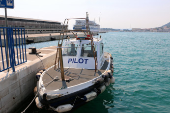 Картинка корабли катера лоцман