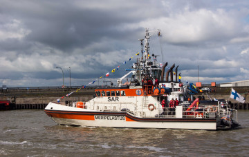 Картинка корабли баркасы+ +буксиры работяга