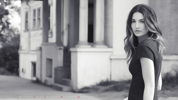 Картинка календари компьютерный+дизайн 2020 calendar девушка взгляд улица женщина архитектура здание