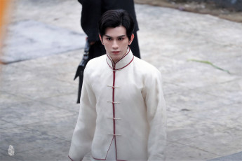 Картинка мужчины zhu+zanjin актер костюм