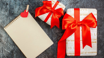 Картинка праздничные день+святого+валентина +сердечки +любовь блокнот сердечко подарки ленты банты