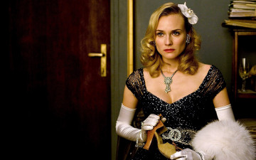 Картинка кино+фильмы inglourious+basterds женщина дверь туфли