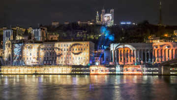 обоя города, лион , франция, фестиваль, огней, работа, дэниел, книппер, название, c, уважением, жертвам, теракта, в, париже, 2015году, лион