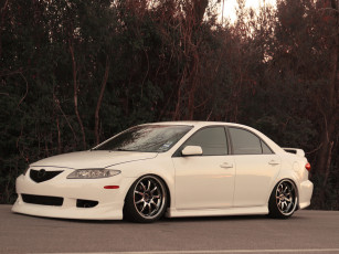 Картинка автомобили mazda