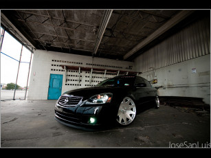 Картинка автомобили nissan datsun