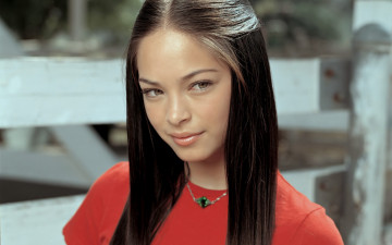Картинка Kristin+Kreuk девушки   красное платье подвеска