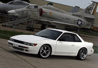 Картинка автомобили nissan datsun