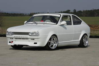 Картинка автомобили skoda rapid