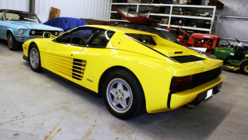 Картинка ferrari 512 testarossa автомобили выставки уличные фото италия спортивный