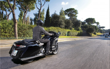 Картинка мотоциклы honda gold the wing f6b motorcycle